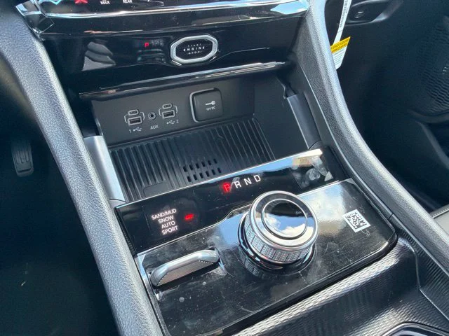 New 2027 Gray Jeep Limited image 19