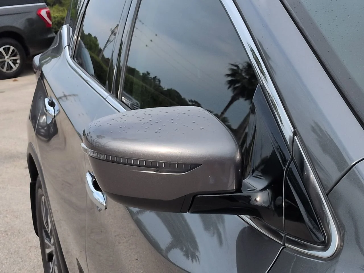 Used 2022 Gun Metallic Nissan SV image 11