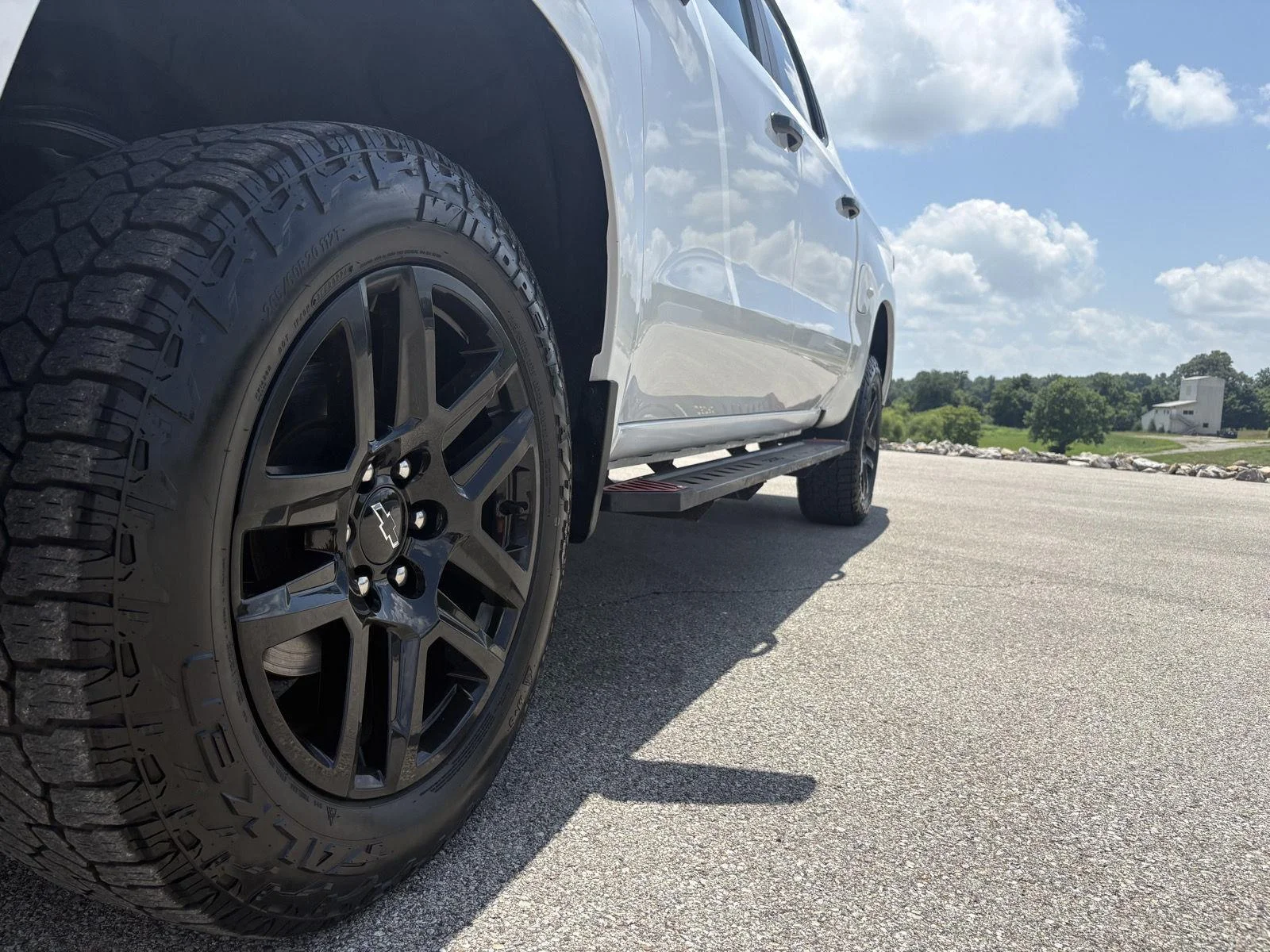 Used 2021 Summit White Chevrolet LT Trail Boss image 17
