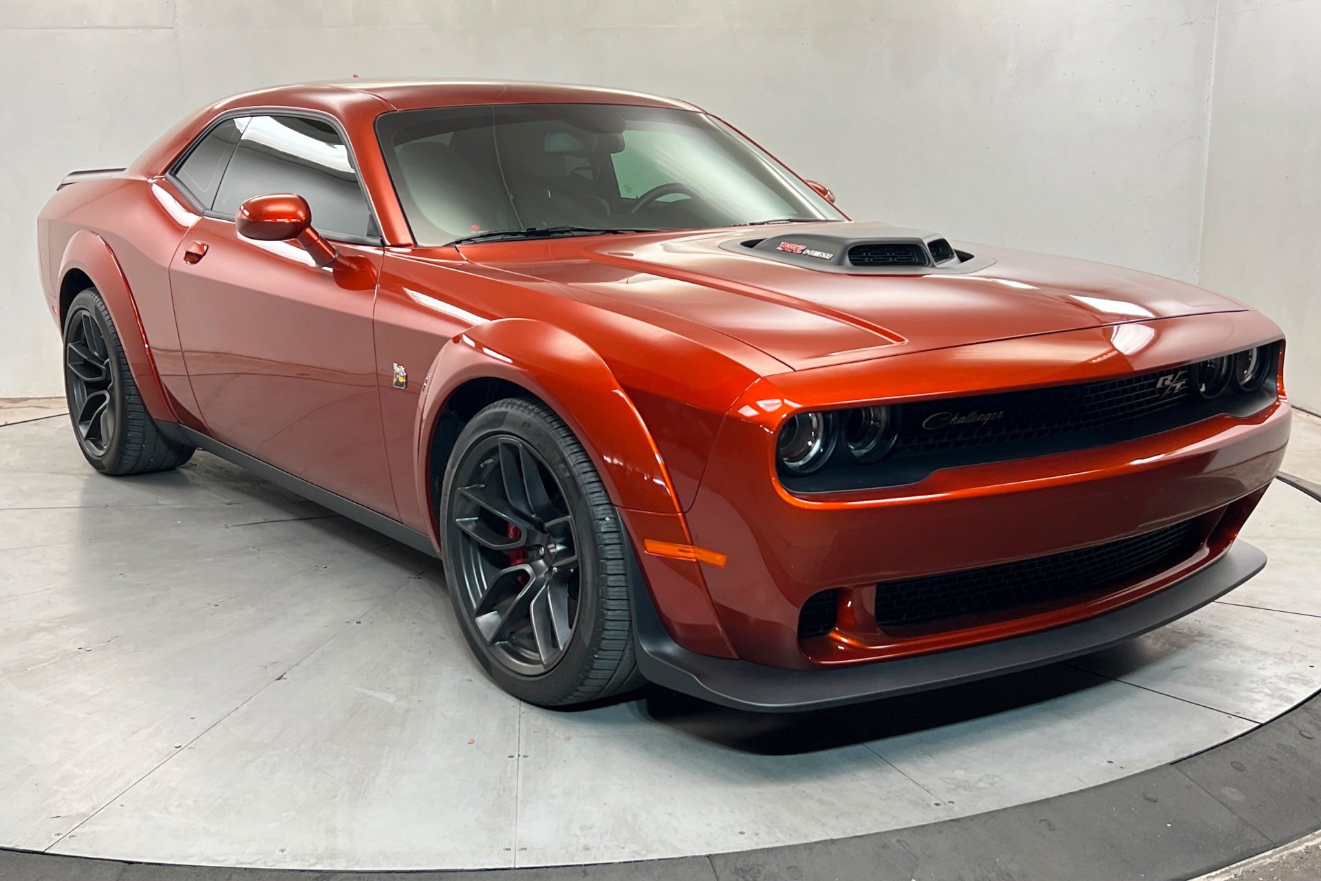 2022 Dodge Challenger R/T - Photo 8