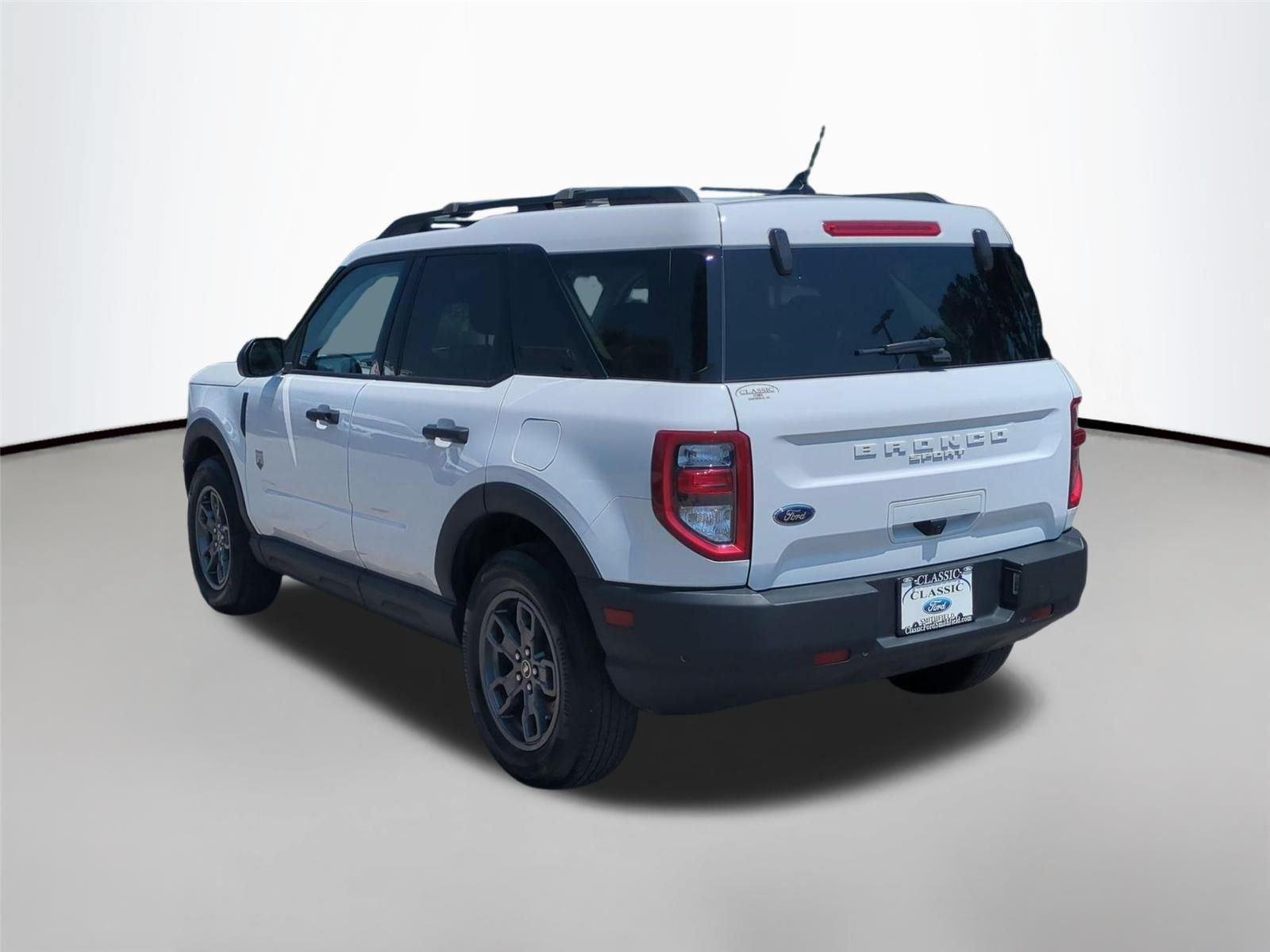 Used 2023 Oxford White Ford Big Bend image 3