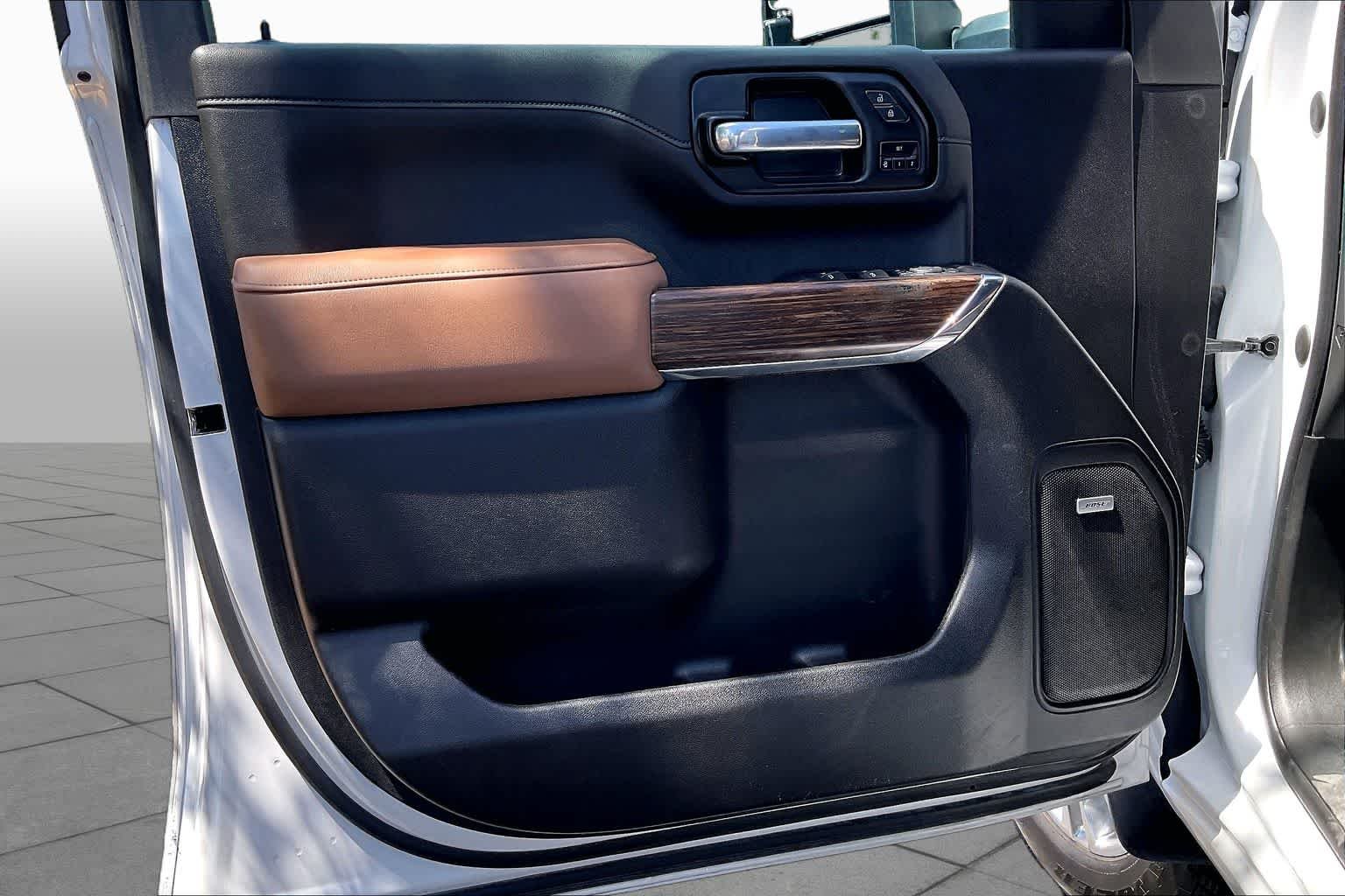 2023 Chevrolet Silverado 2500HD High Country - Photo 43