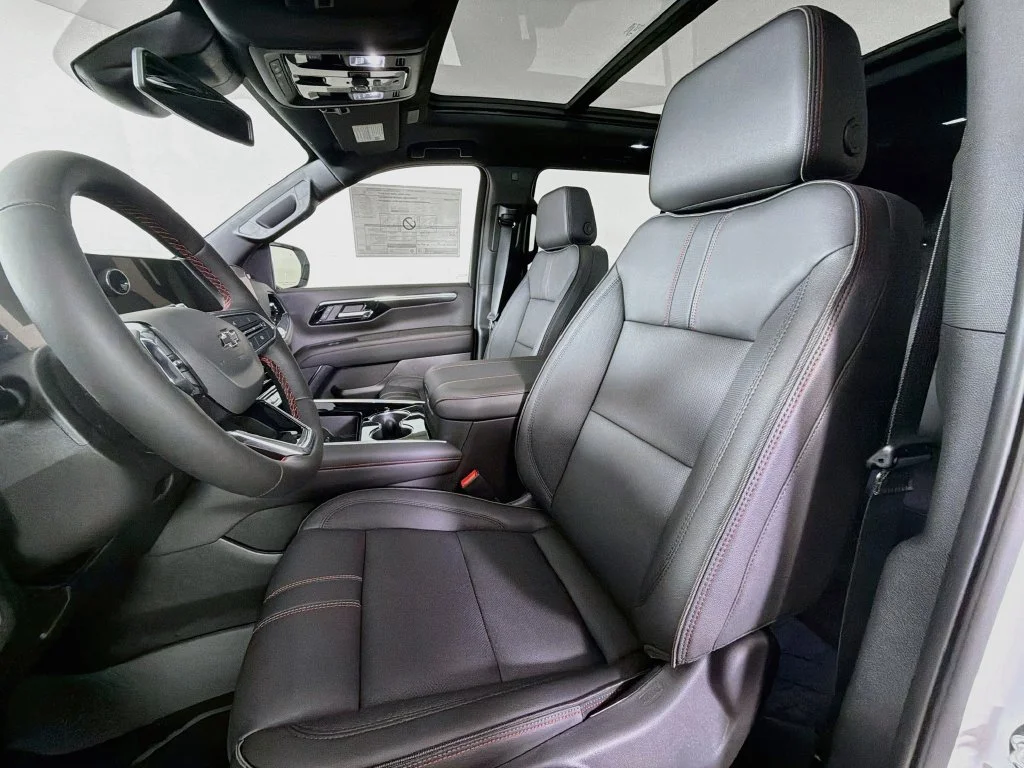 2026 Chevrolet Suburban RST - Photo 12
