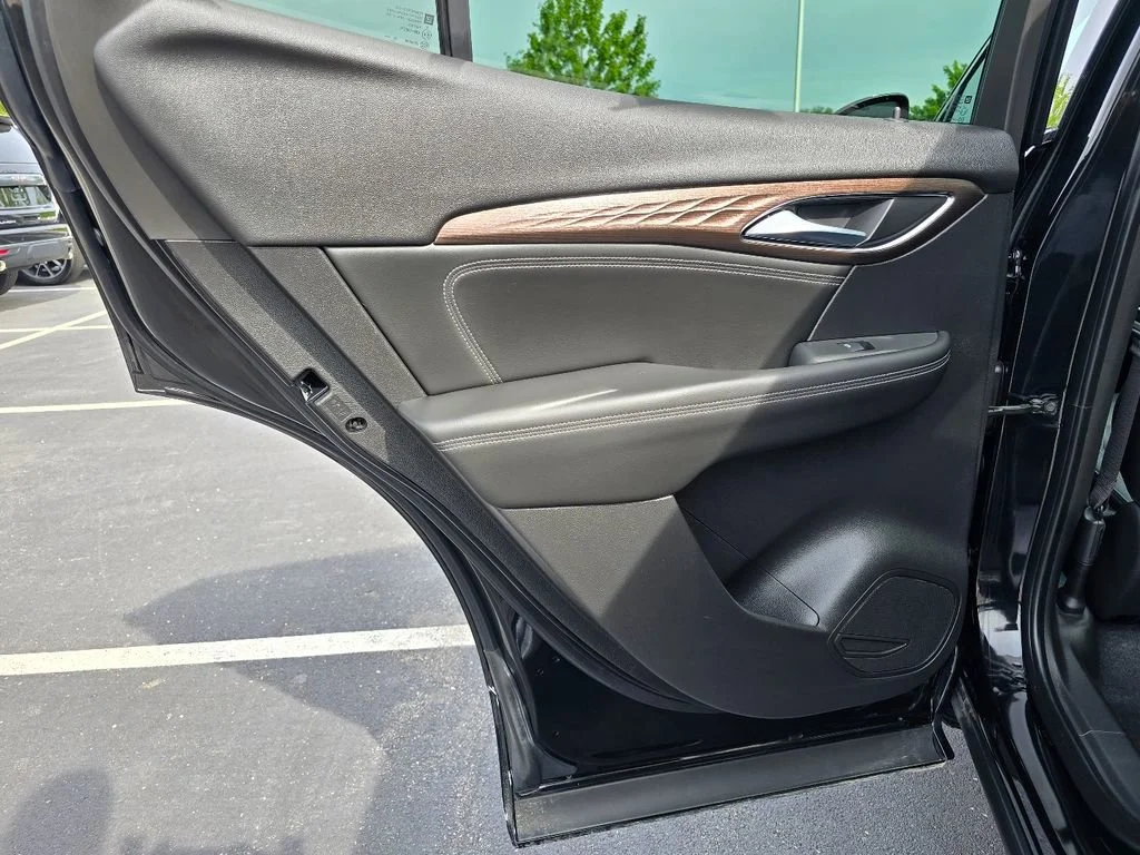2023 Buick Envision Avenir - Photo 28