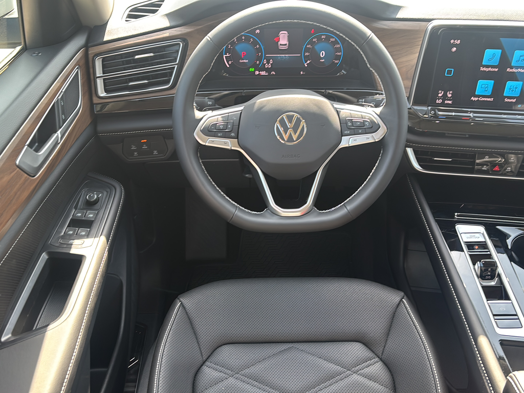 New 2026 White/off-white Volkswagen 2.0T SE w/Technology image 19