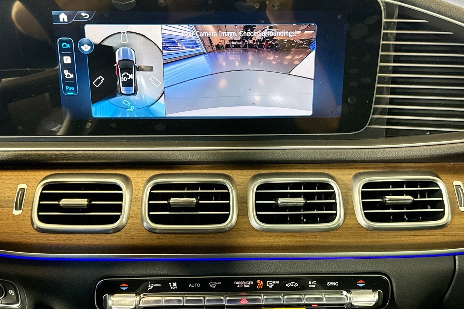 New 2026 Polar White Mercedes-Benz GLE 450 image 13