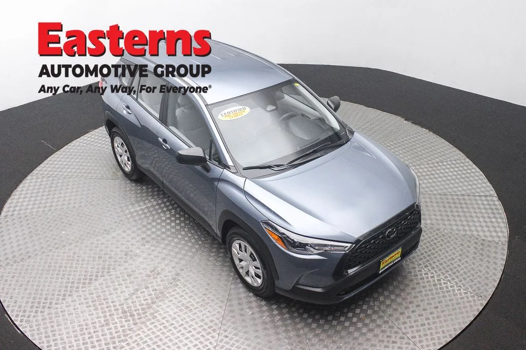Used 2025 Gray Toyota L image 3