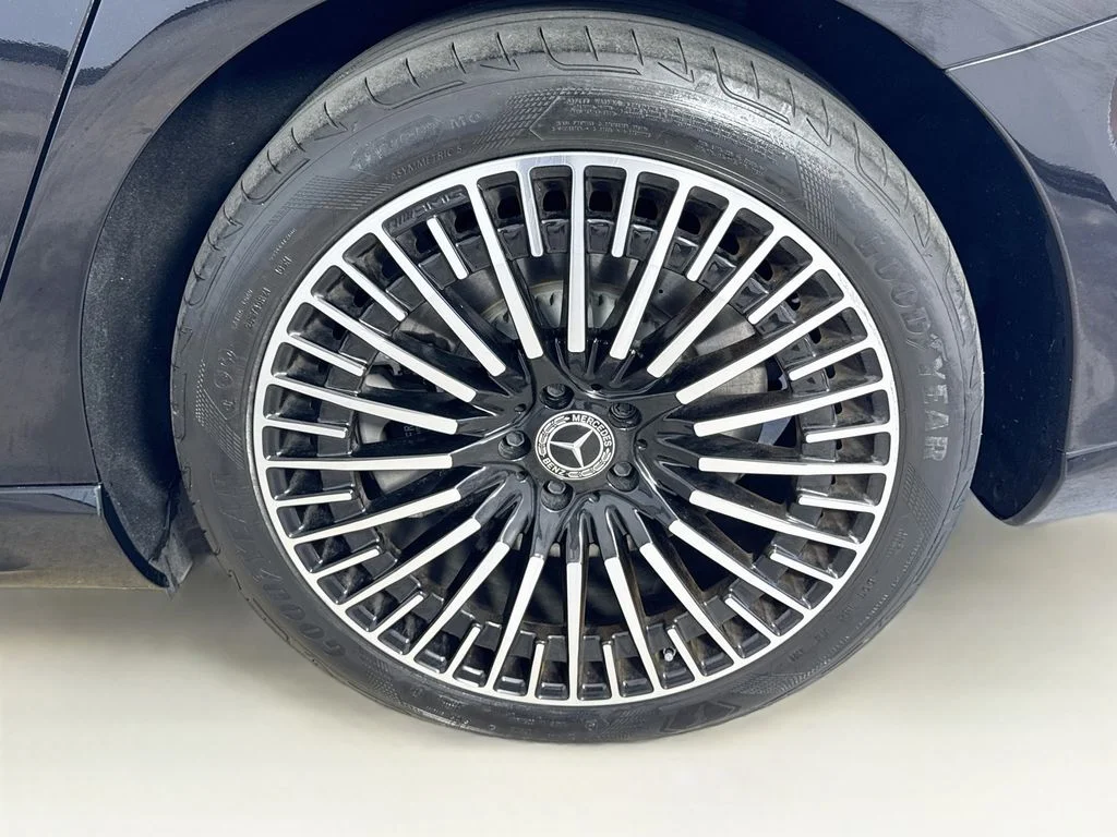 Used 2023 Black Mercedes-Benz 450 image 32