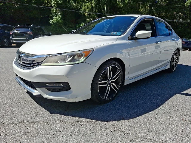Used 2017 White Honda Sport image 4