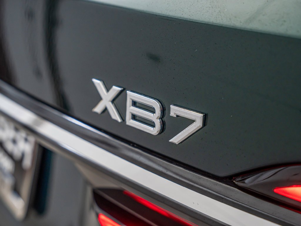 Used 2026 Alpina Green Metallic BMW ALPINA XB7 image 16