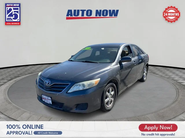 2010 Toyota Camry LE 6-Spd AT