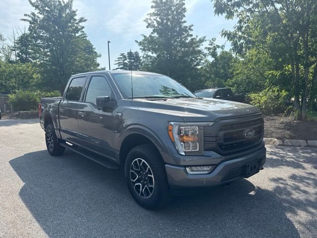Used 2023 Gray Ford XLT image 3