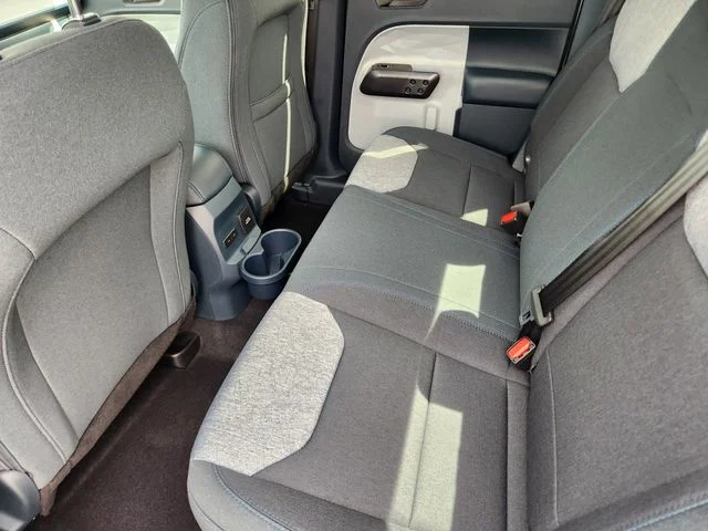 New 2026 Space White Metallic Ford XLT image 30
