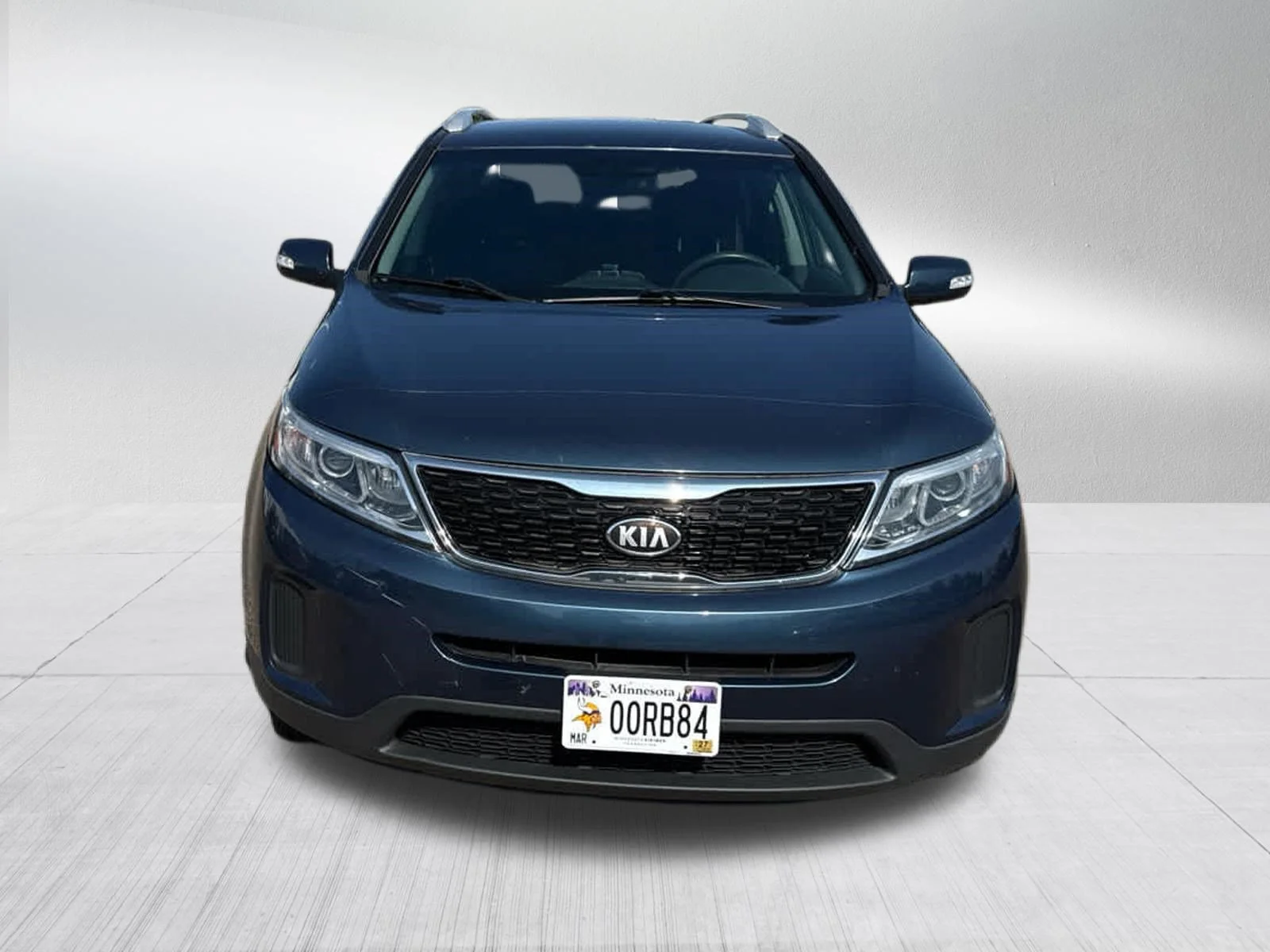 Used 2014 Kia Sorento LX with VIN 5XYKTDA74EG428481 for sale in Minneapolis, MN