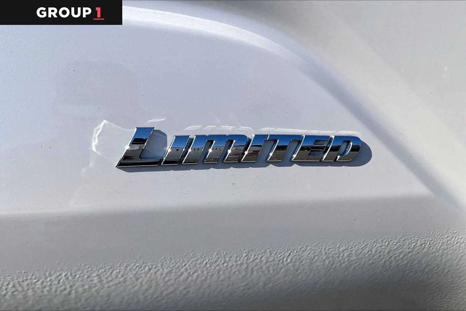 Certified Used 2024 Wind Chill Pearl Toyota Limited image 31