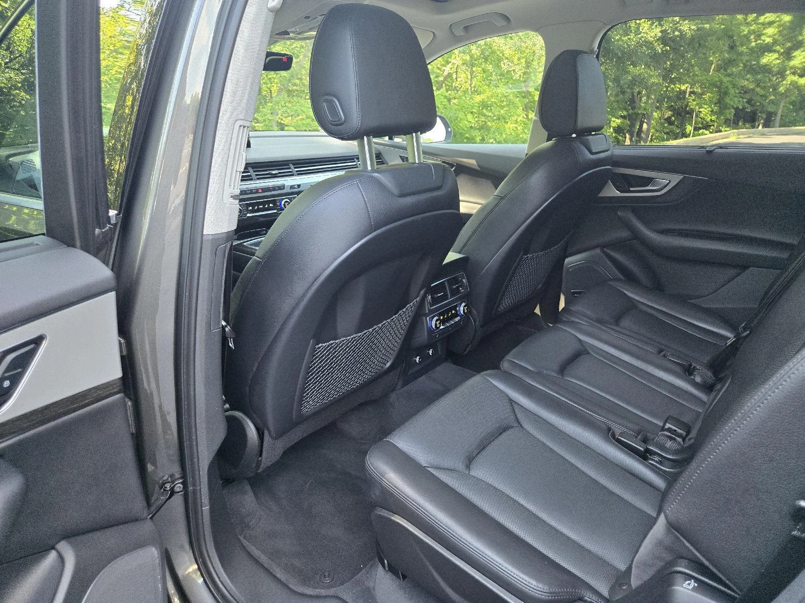 Used 2019 Samurai Gray Metallic Audi Premium Plus image 27