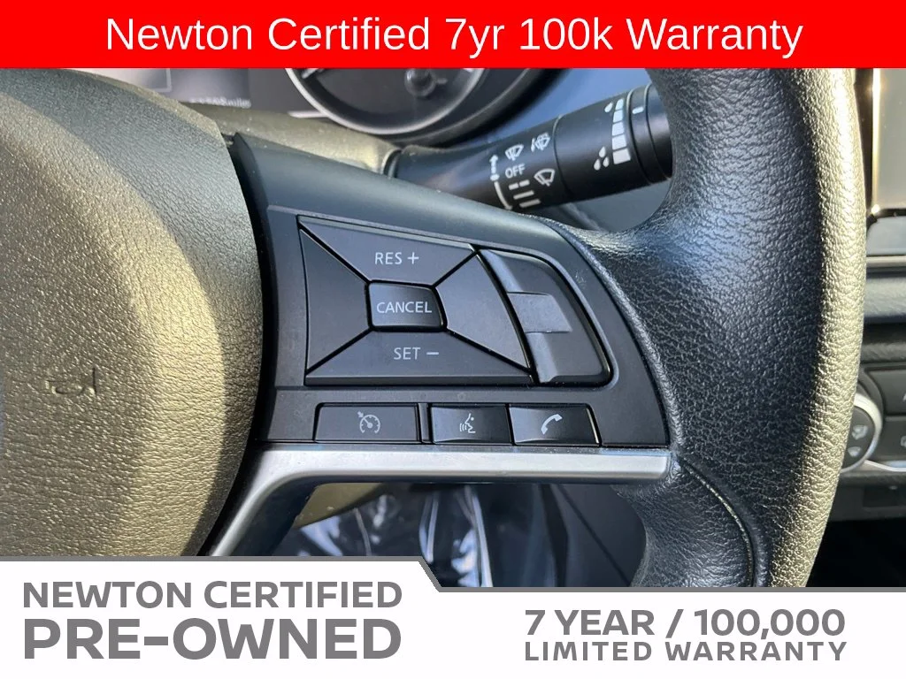 Used 2023 White Nissan 1.6 SV image 26
