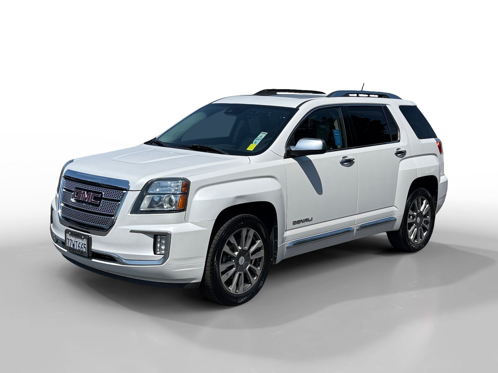 Used 2016 White Frost GMC Denali image 1