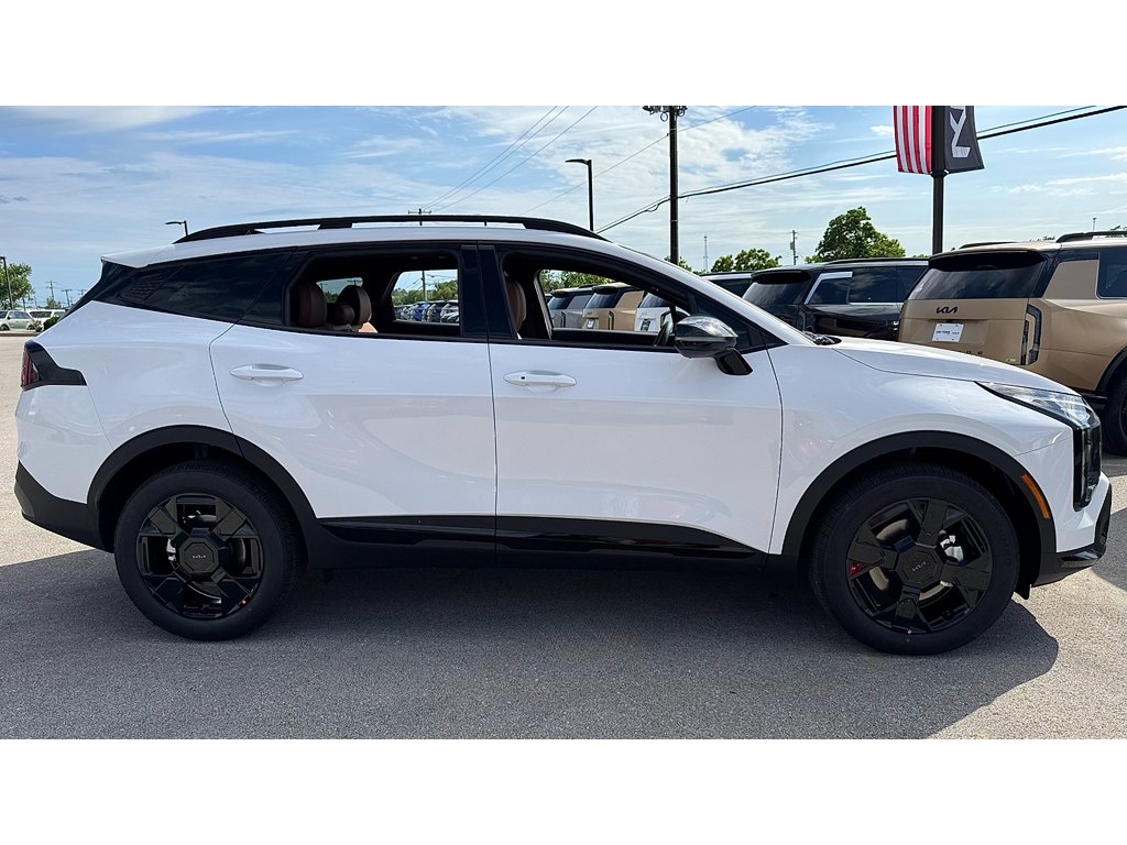 New 2026 Glacial White Pearl Kia X-Line image 3