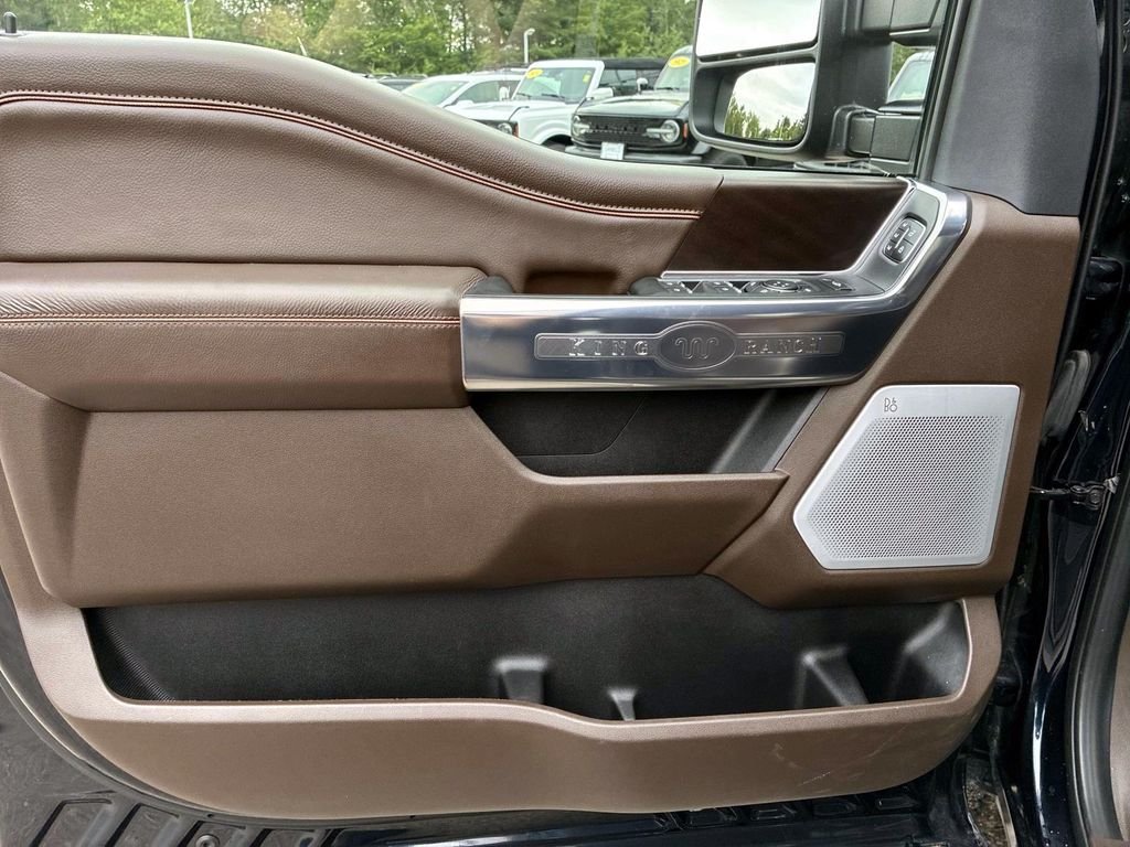 Used 2025 Blue Ford King Ranch image 22