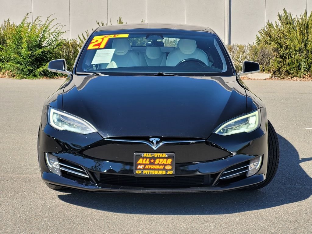 Used 2021 Black Tesla Long Range image 2