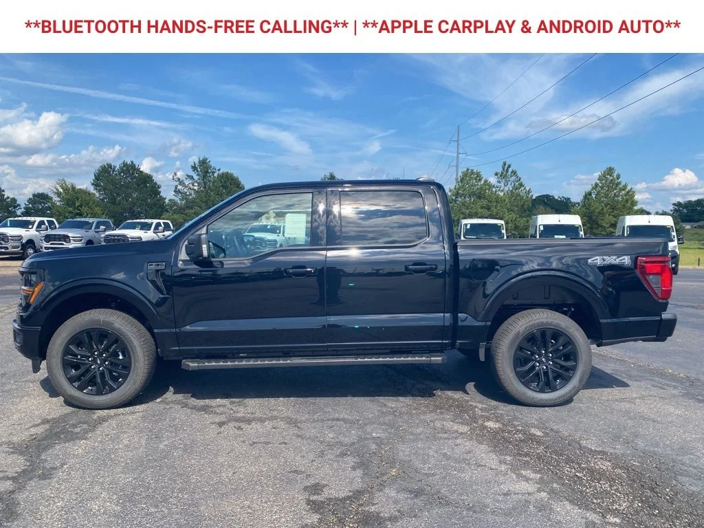 New 2026 Agate Black Metallic Ford XLT image 5