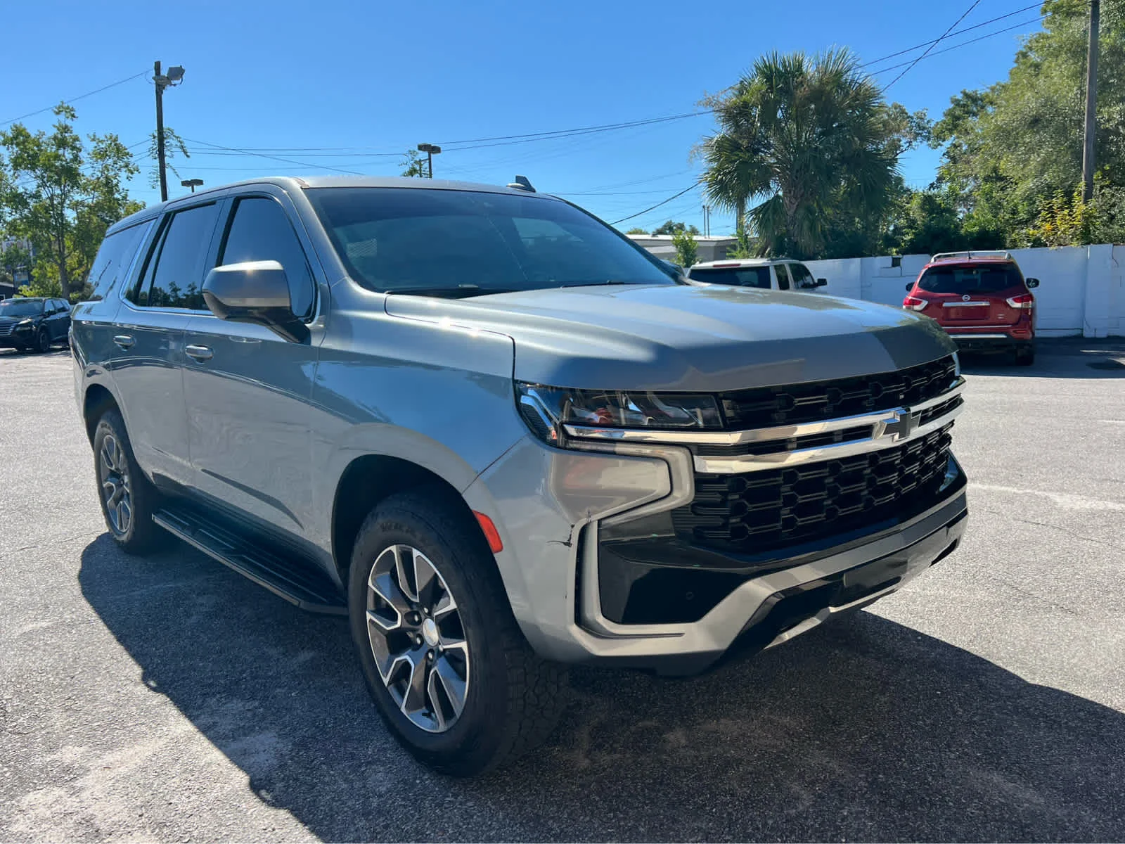 Used 2023 STERLING GRAY METALLIC Chevrolet Commercial image 2