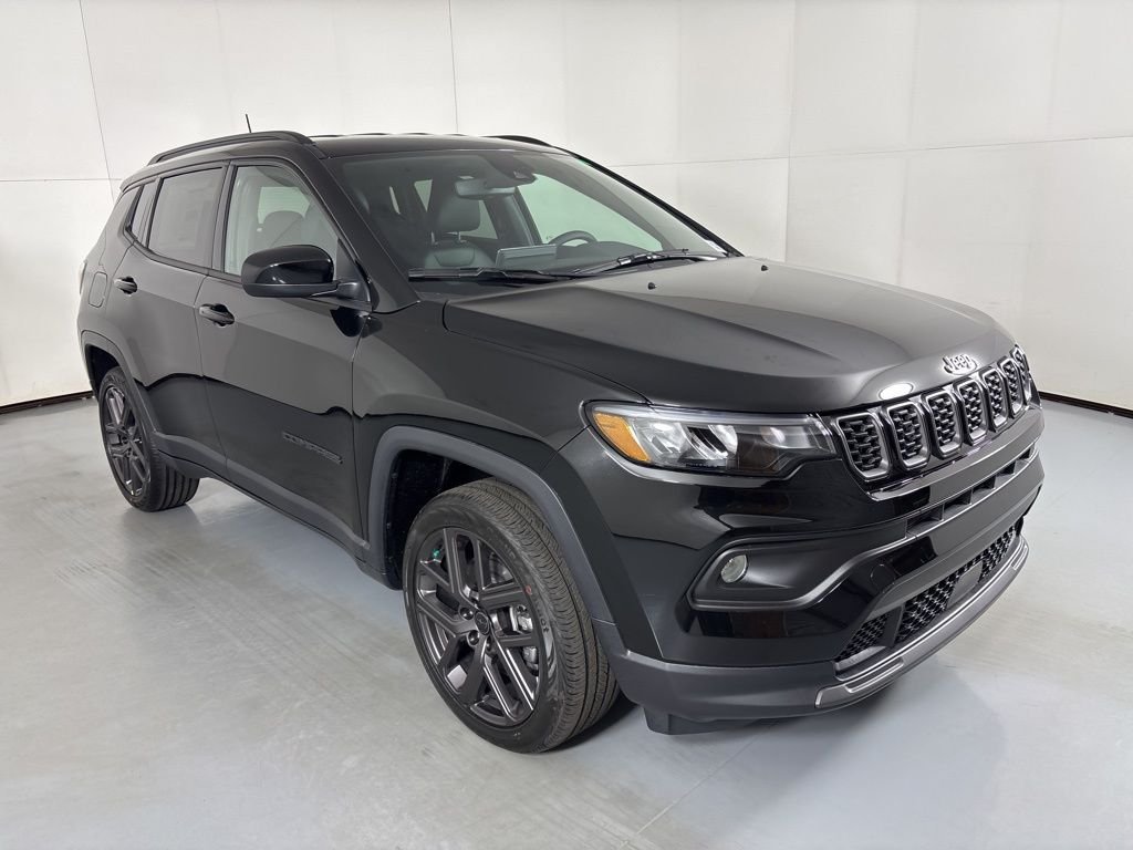 New 2026 Diamond Black Crystal Pearlcoat Jeep Latitude image 2