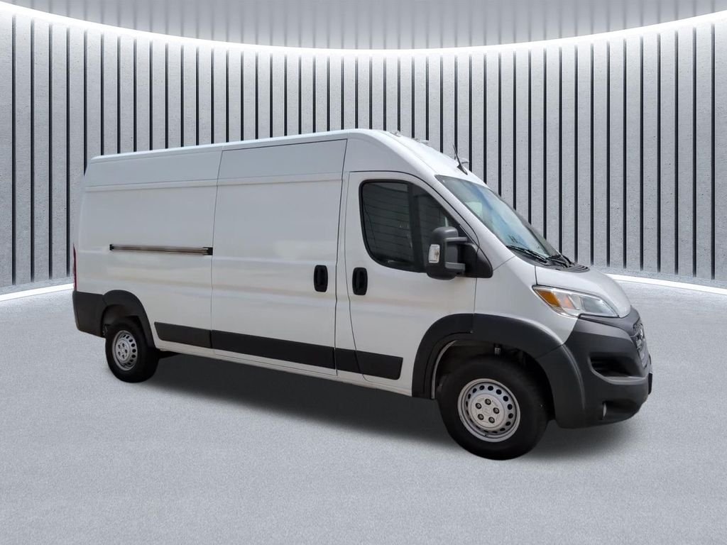 Used 2025 White Ram High Roof image 3