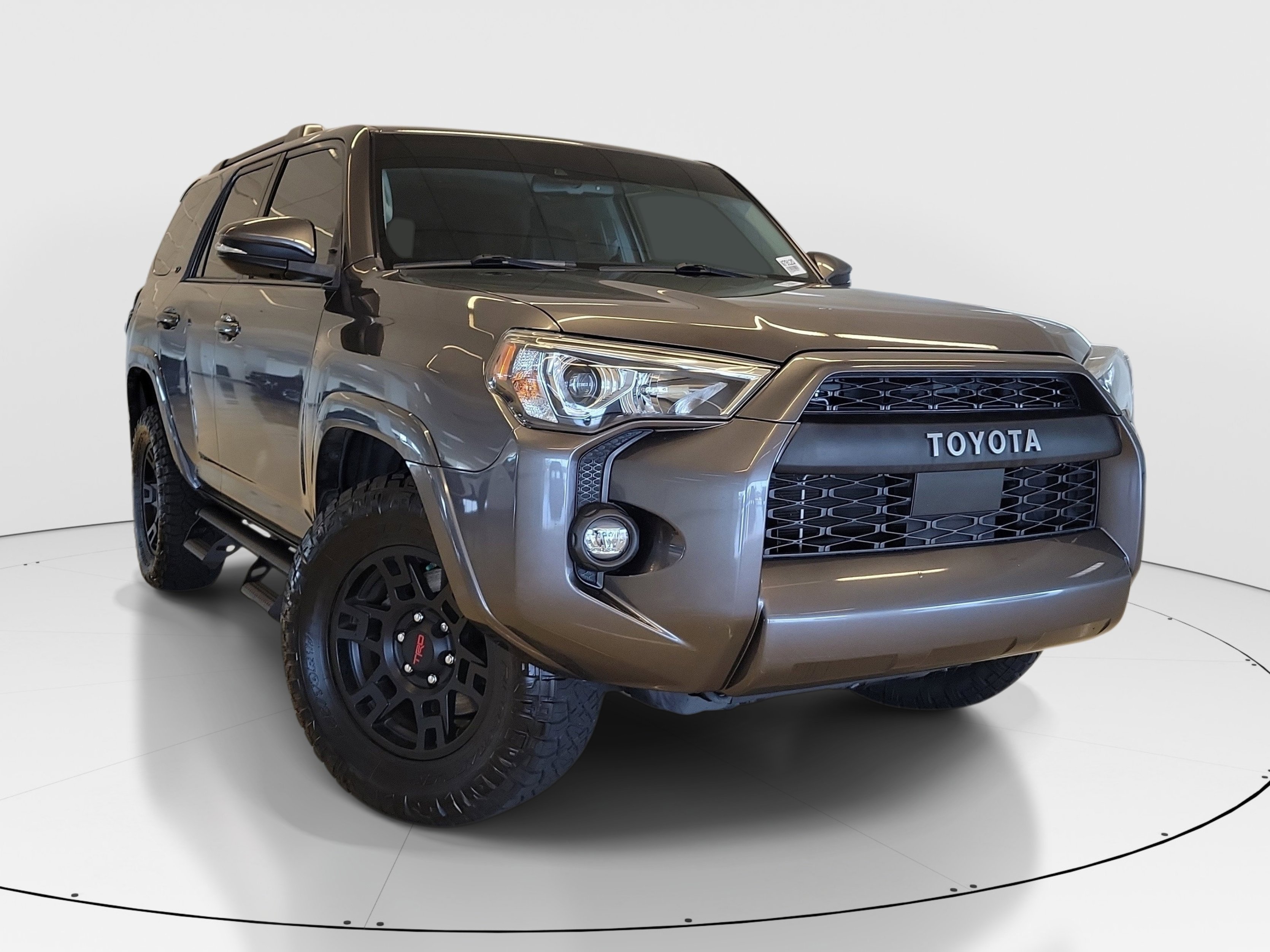 Used 2021 Magnetic Gray Metallic Toyota SR5 Premium image 2