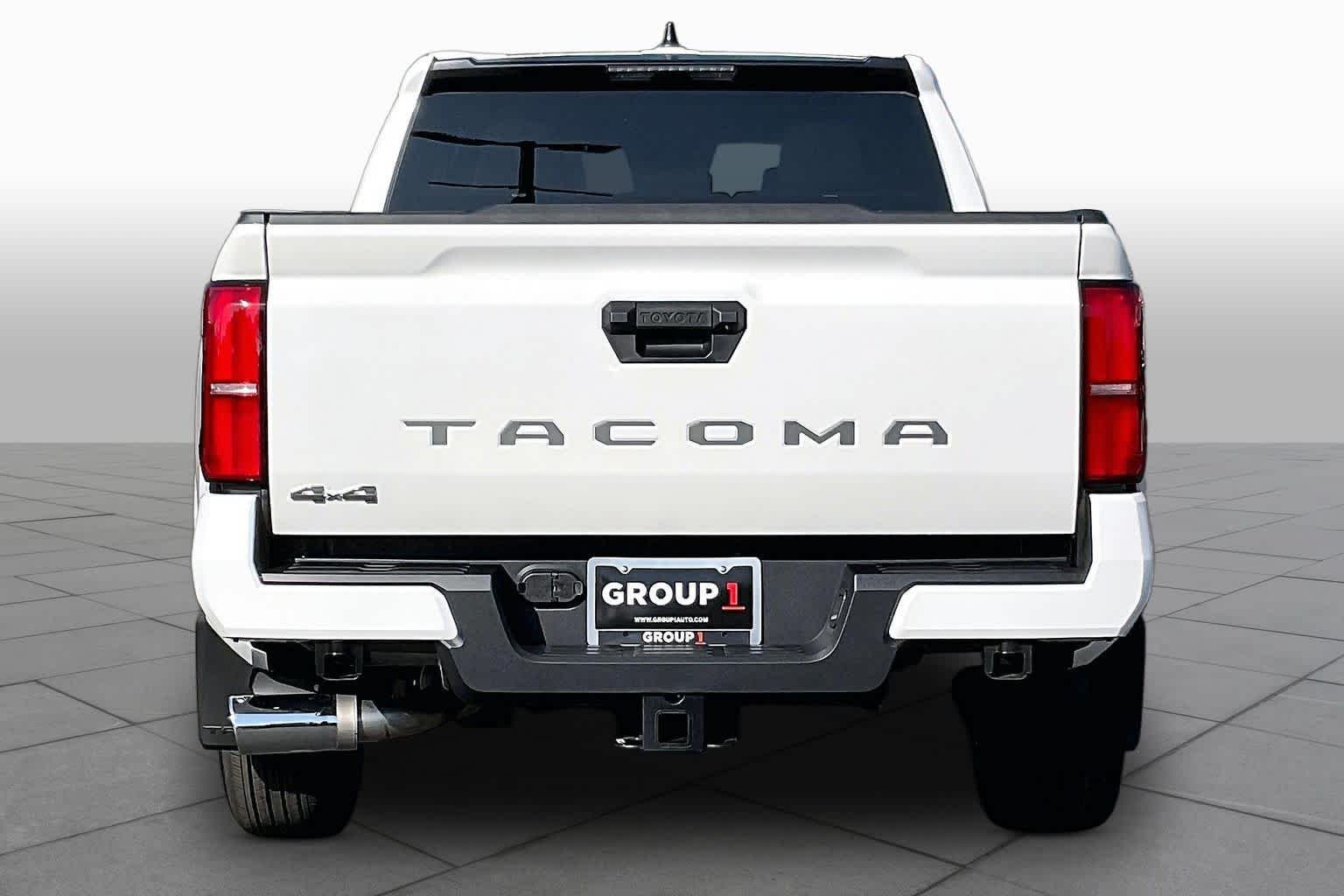 New 2026 Ice Cap Toyota SR5 image 4