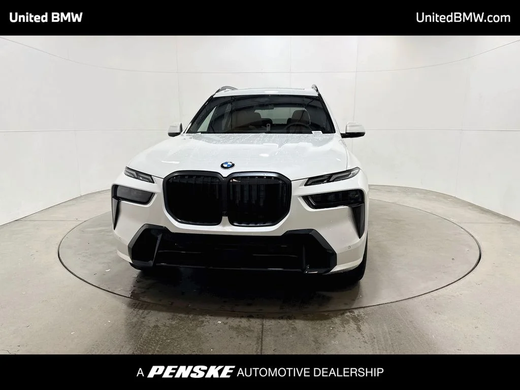 New 2027 Mineral White Metallic BMW xDrive40i image 2