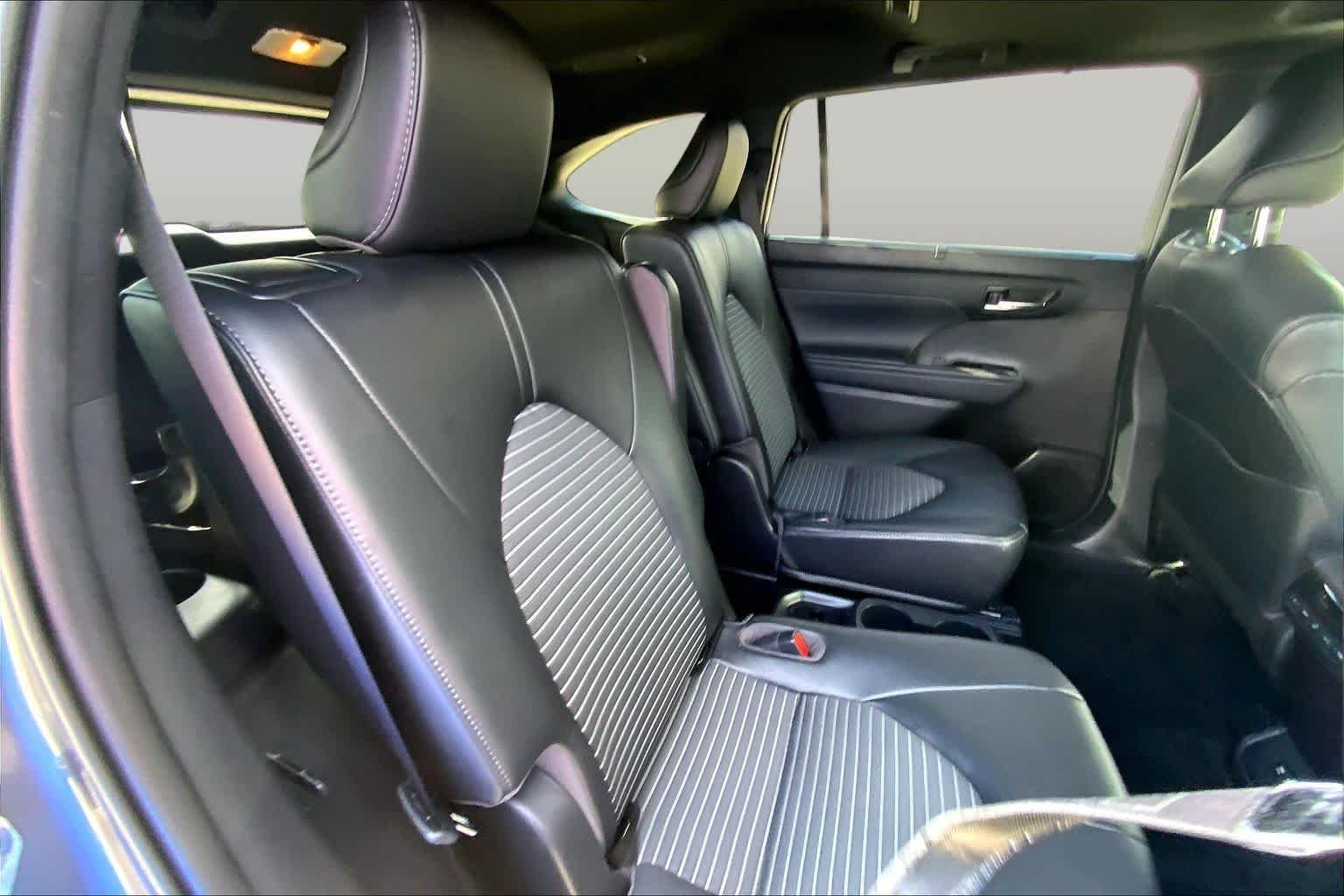 Used 2021 Magnetic Gray Metallic Toyota XSE image 18