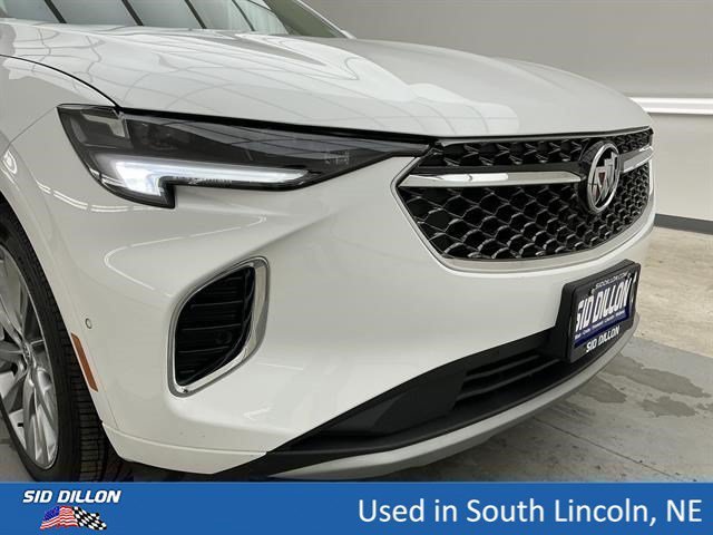 Used 2022 Summit White Buick Avenir image 23