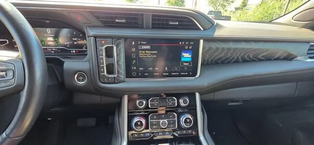Used 2023 Onyx Black GMC Denali image 10