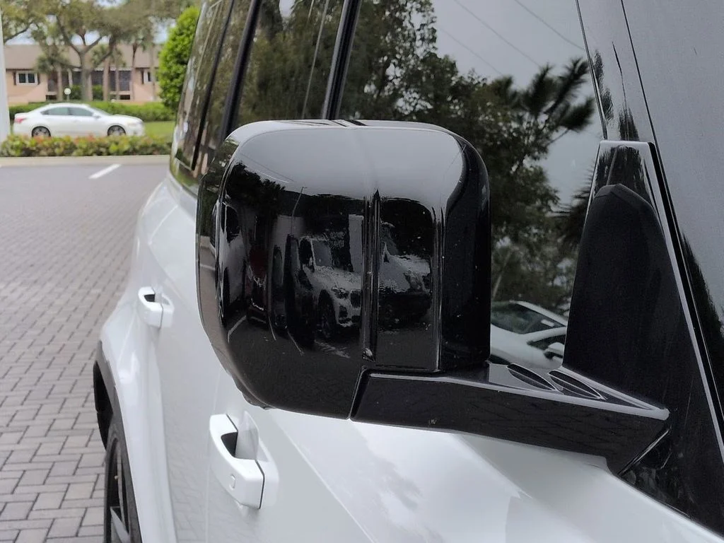 Used 2024  Land Rover X-Dynamic SE image 11