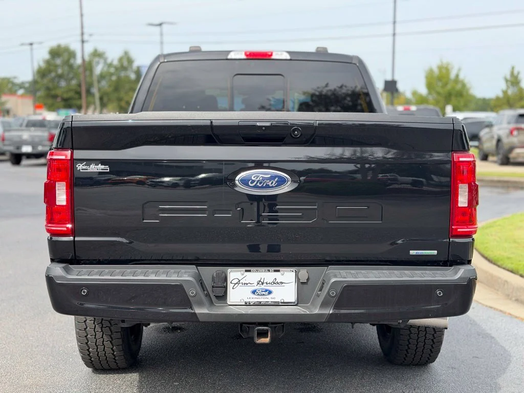 Used 2023 Black Ford XLT image 18