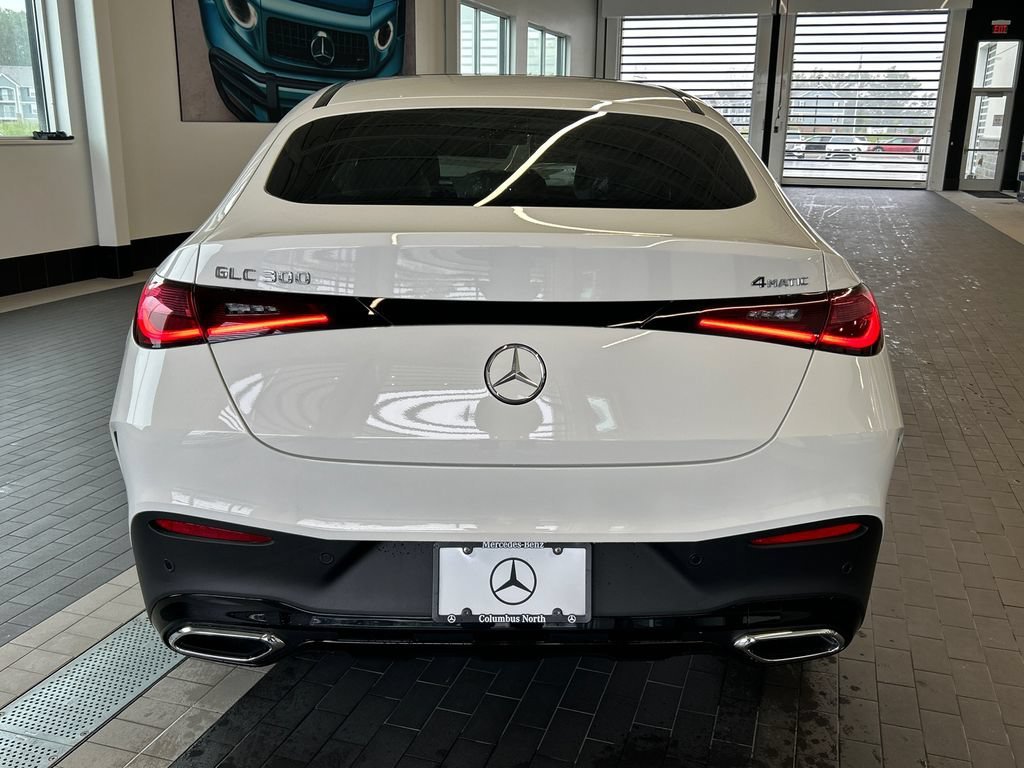 New 2027 Polar White Mercedes-Benz GLC 300 image 6