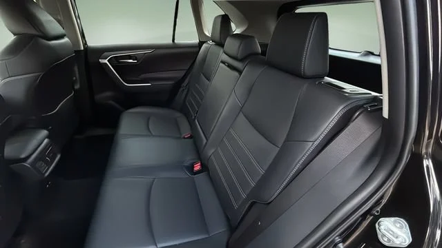 Used 2024 Black Toyota XLE Premium image 22