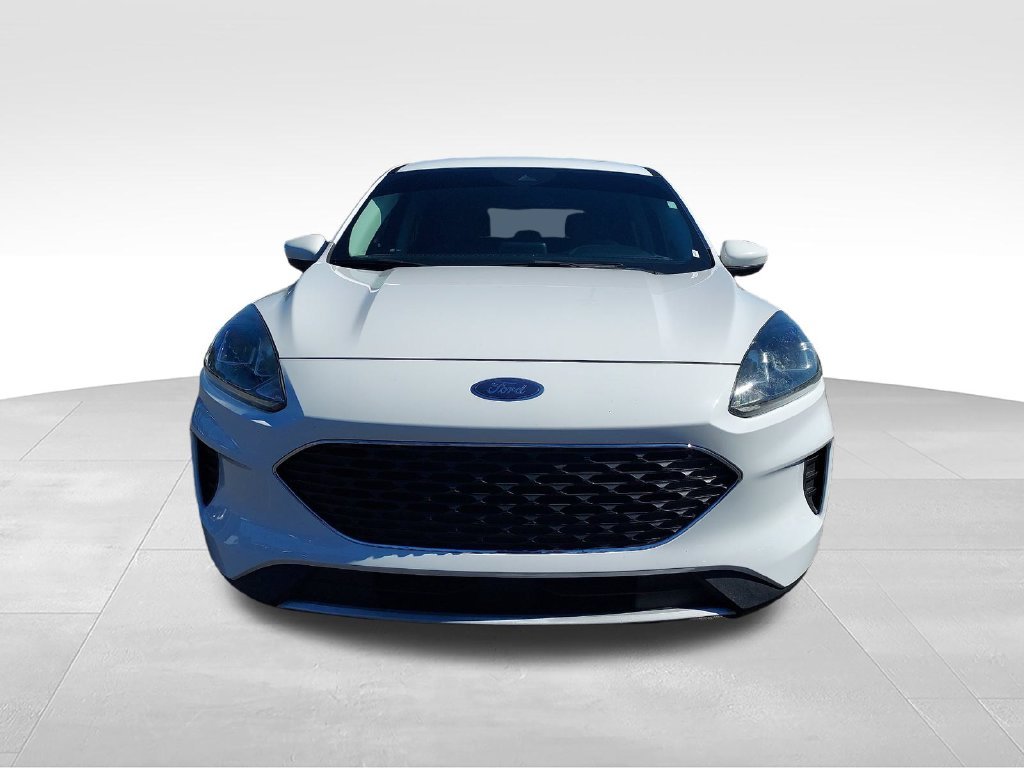 Used 2021 White Ford SE image 8
