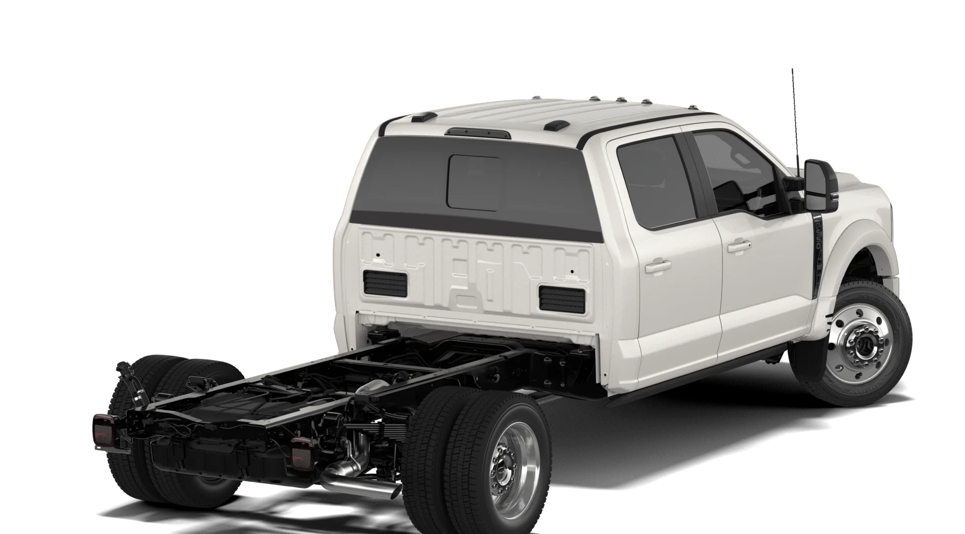 New 2027 Star White Metallic Tri-Coat Ford Platinum image 3