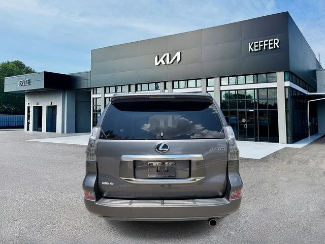 Used 2020 Gray Lexus 460 Luxury image 7