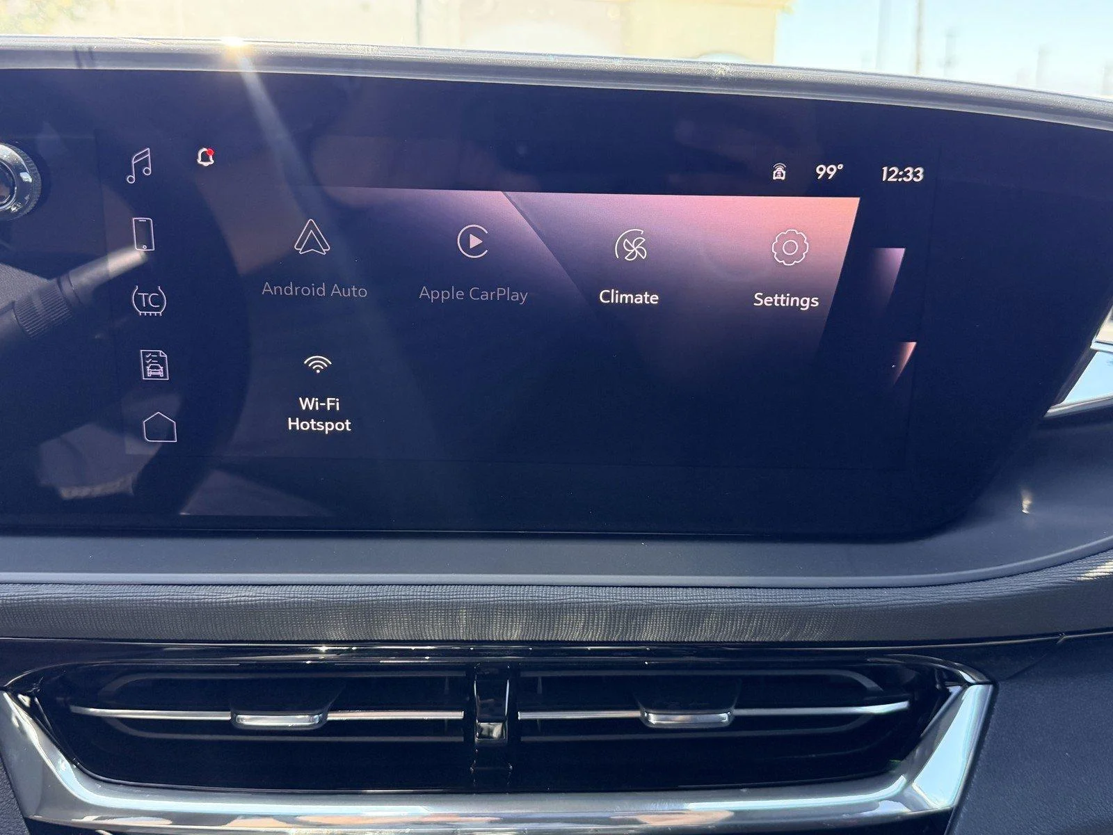 New 2026 White Frost Tricoat Buick Avenir image 19