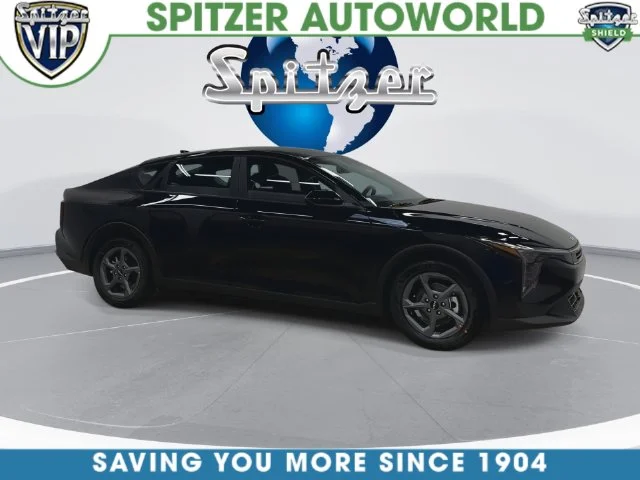 New 2027 Aurora Black Pearl Kia LXS image 3