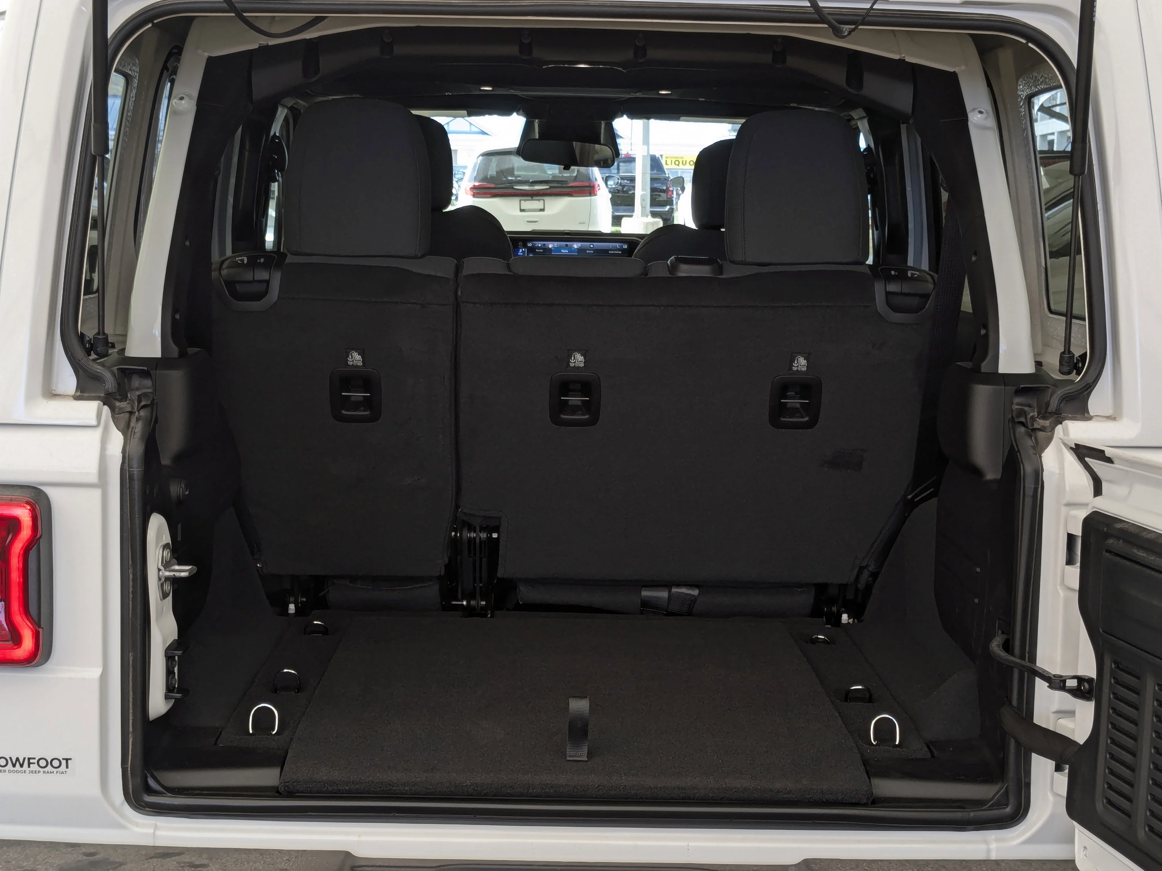 New 2026 White Jeep Sahara - - Body-Color Top - Side Steps - 2.0L Turbo - Remote Start & tons more! image 25