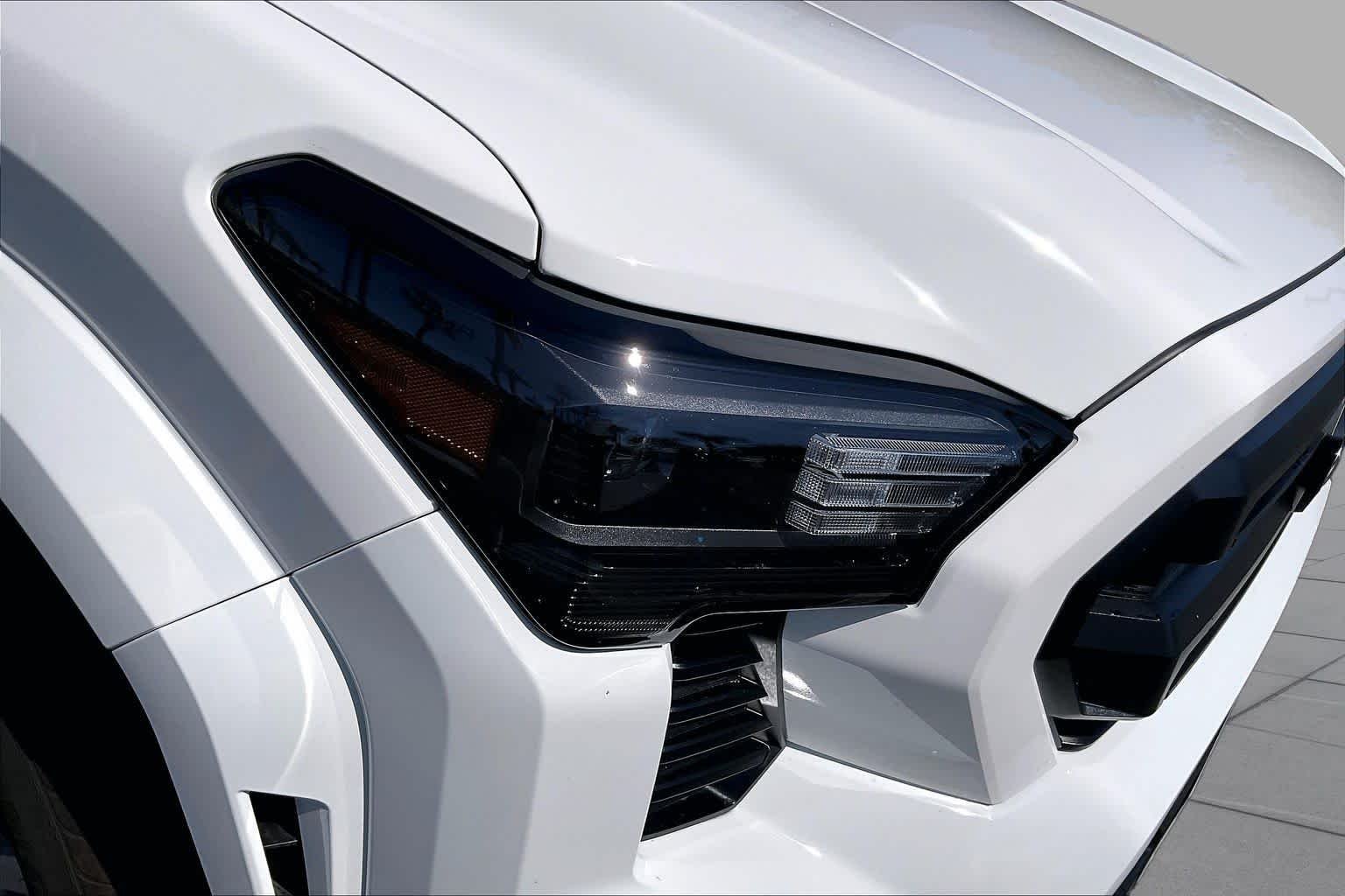 Used 2026 Ice Cap Toyota SR5 image 26