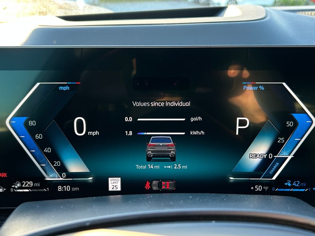 New 2026 Dravit Grey Metallic BMW xDrive50e image 21