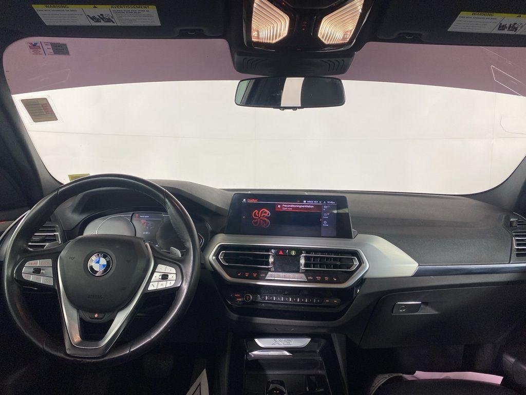 Used 2022 Dark Graphite BMW xDrive30i image 13