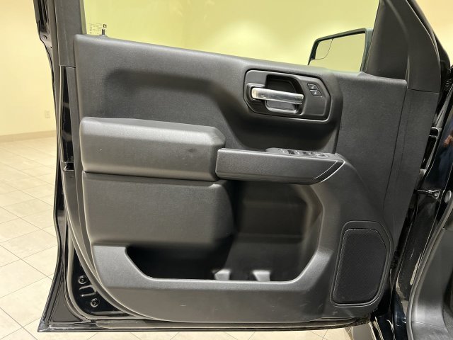 2025 Chevrolet Silverado 1500 Custom - Photo 20