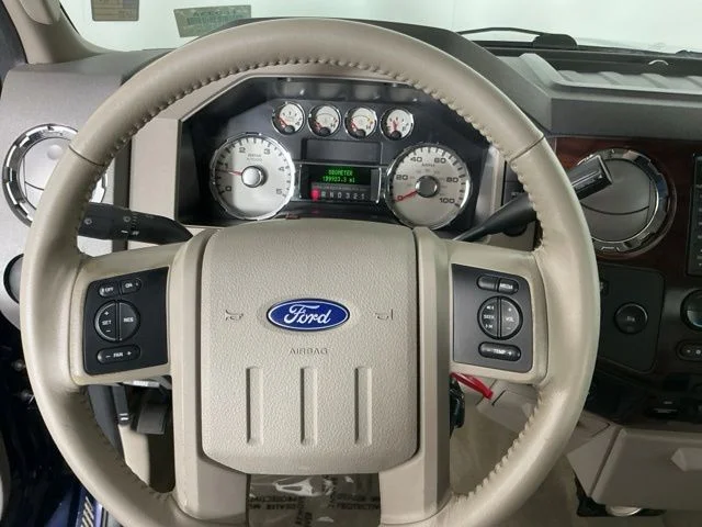 Used 2008 Dark Blue Pearl Clearcoat Metallic Ford Lariat image 14